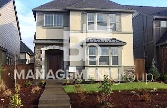 Beautiful Home in Bethany/NW Portland with Full access to Pool & Rec Center! photos photos