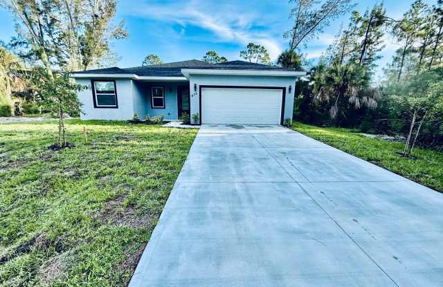 Brand New 4 Bedroom 2 bath home in 1/4 acre lot SW Palm Bay photos photos