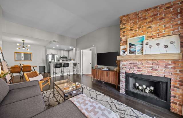 350 Isthmus Way - 350 Isthmus Way, Oceanside, CA 92058