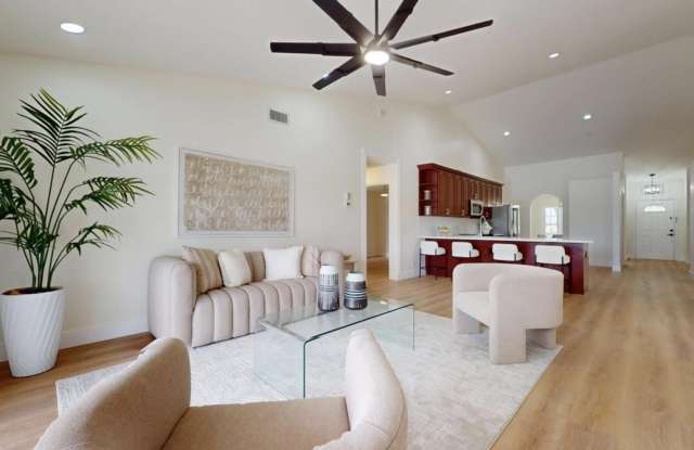 18208 CLEAR BROOK Circle Gallery 2