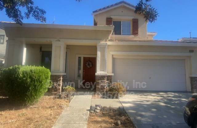 1605 Gloria Circle - 1605 Gloria Circle, Tracy, CA 95377