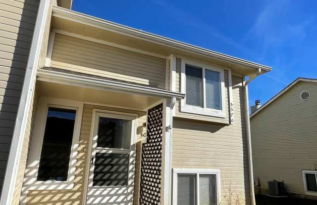 5570 S Gold St photos photos