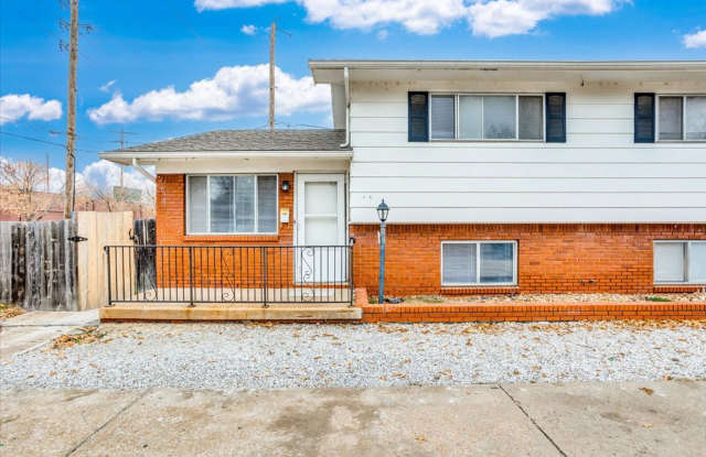 Tri-level Townhome photos photos