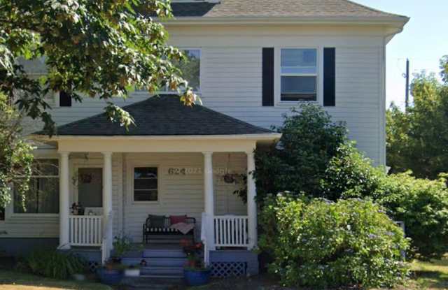 The White House Apts Gallery 2