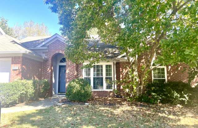 917 Palomino Lane Gallery 1