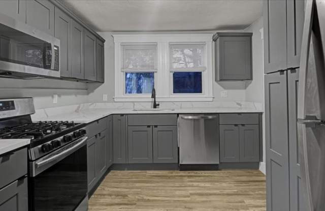 11 Ginita St photos photos