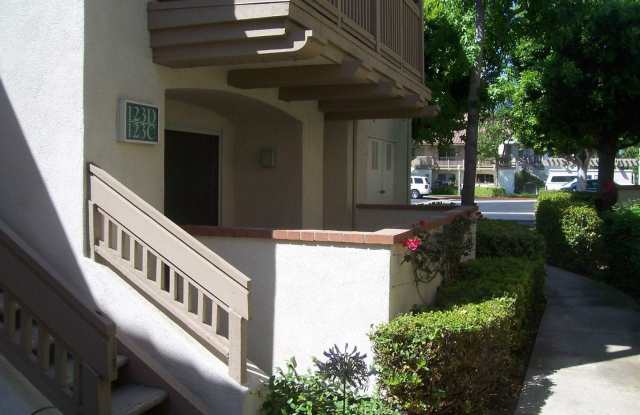 123-C  S. Cross Creek Road Gallery 3