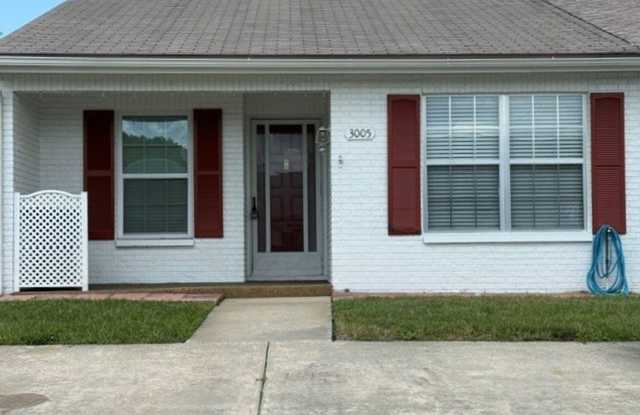 2 Bed/2 Bath, 1 story Villa in Veterans Villas AVAILABLE NOW! photos photos