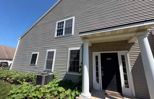 226 SPRINGMONT Drive Gallery 4