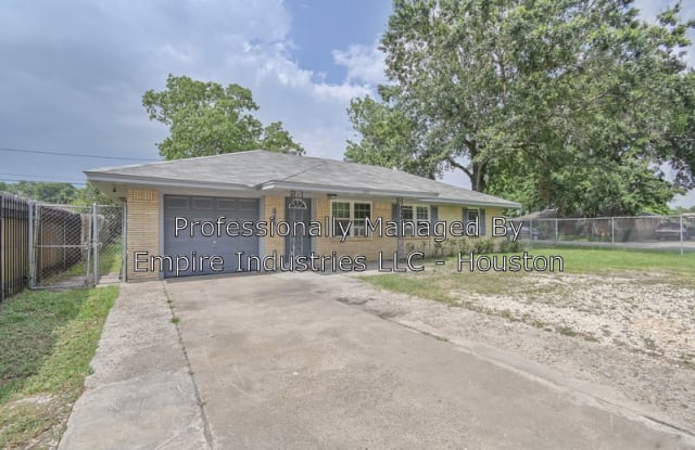 829 Colony Ln - 829 Colony Lane, Houston, TX 77076
