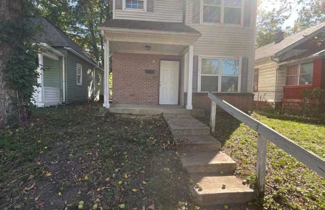 3 Bedroom, 1.5 Bathroom Single House Gallery 1