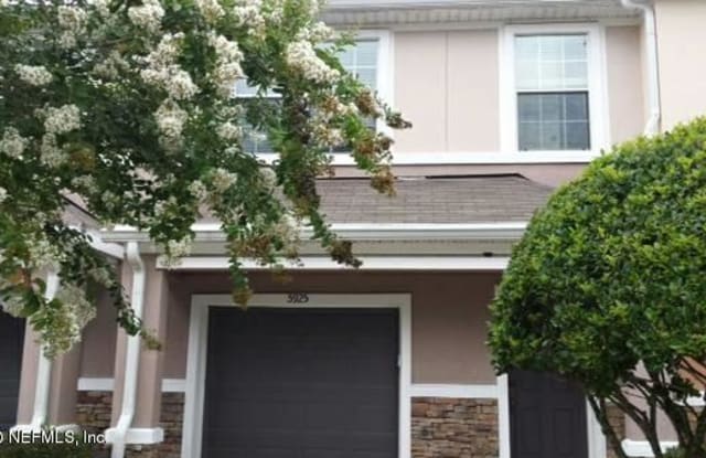 5925 PAVILION DR - 5925 Pavilion Drive, Jacksonville, FL 32258