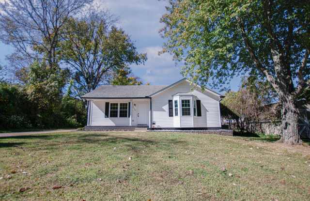 Pet Friendly Three Bedroom! photos photos