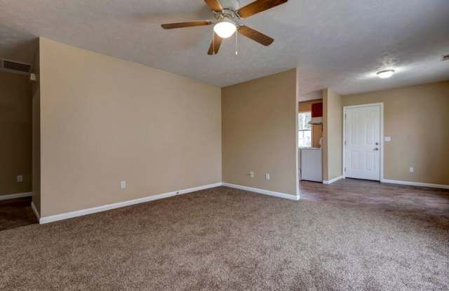 652 N Belview Ave photos photos