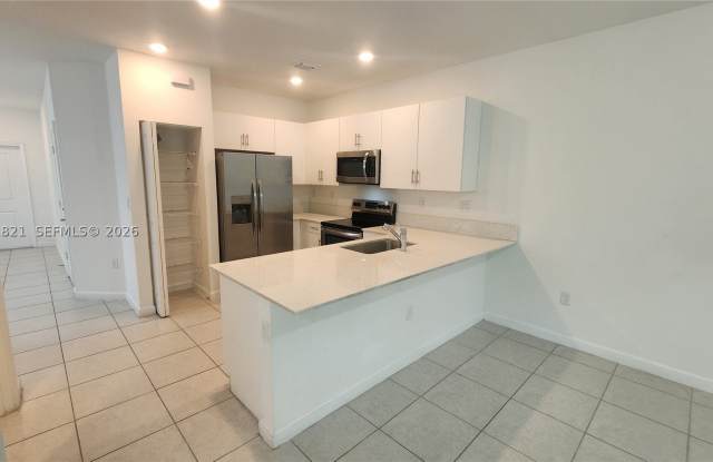 24504 SW 119th Pl Gallery 4
