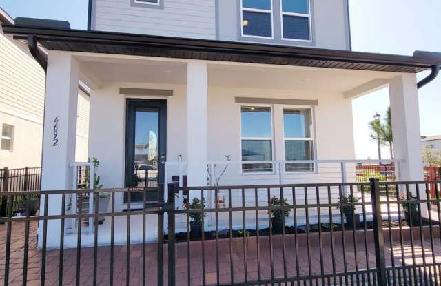 Beautiful New Construction Next to the Florida Turnpike Exit photos photos