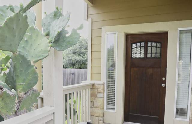 10502 Maydelle Dr Gallery 2