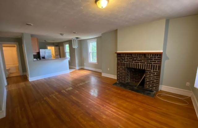 5206 Blue Ridge Avenue Gallery 2