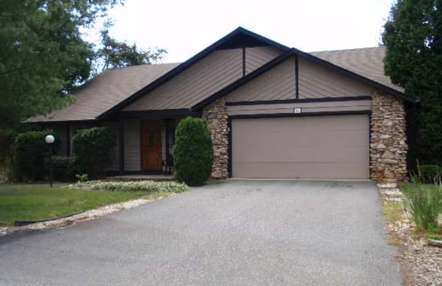 10 Josie Lane - 10 Josie Lane, Buncombe County, NC 28804