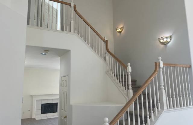 Bridlevale Community 4 bedroom Gallery 4