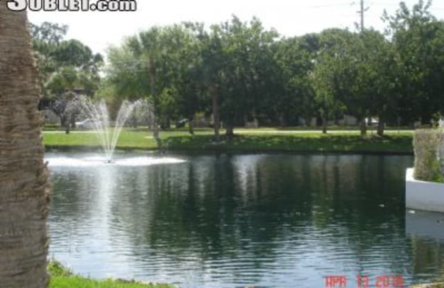 924 Capri Isles Blvd - 924 Capri Isles Boulevard, Venice, FL 34292