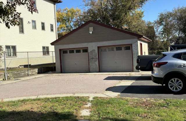1124 FARM RD Gallery 2