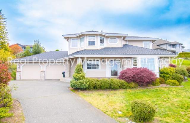 Large 4 bedroom home in Brown's Point! - 5315 Port View Place Northeast, Tacoma, WA 98422 Large 4 bedroom home in Brown's Point! - 5315 Port View Place Northeast, Tacoma, WA 98422