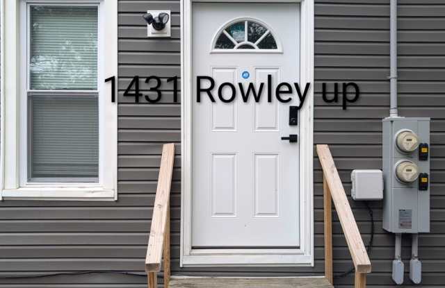 1431 Rowley Ave Gallery 1