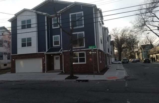 100 Grove Ter - 100 Grove Terrace, Newark, NJ 07106