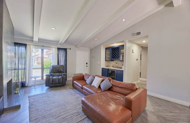 Fully Furnished Villa in Gated Paradise Valley Community – Pool  Gym photos photos