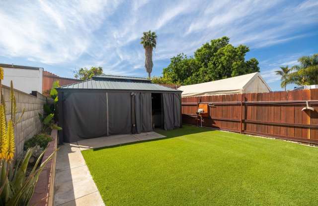 Cozy, perfectly located 2 bedroom unit in San Diego! photos photos