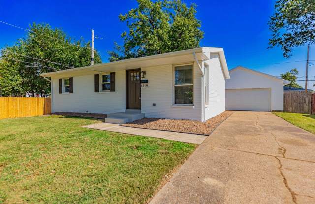1719 Crystal Court - 1719 Crystal Court, Evansville, IN 47714