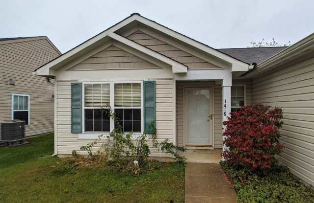 1415 Roundlake Rd Gallery 2