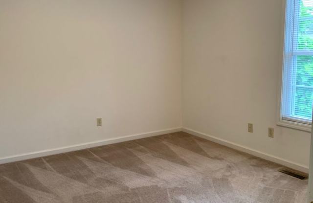 2 Bedroom 2.5 Bath Townhouse photos photos