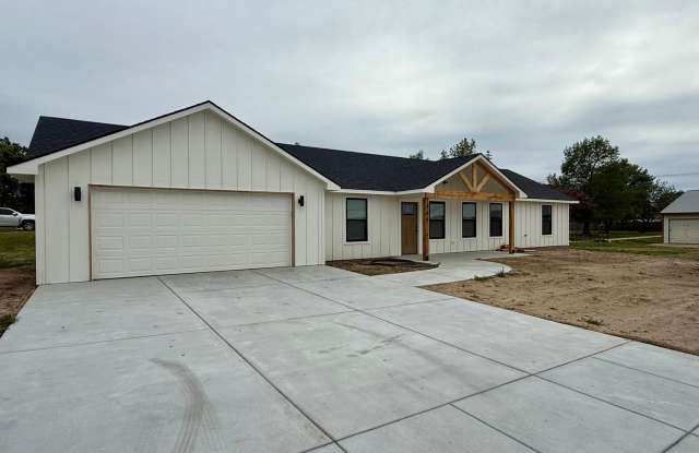 Brand New Build - 765 N Kansas Ct, Benton, KS photos photos Brand New Build - 765 N Kansas Ct, Benton, KS photos photos