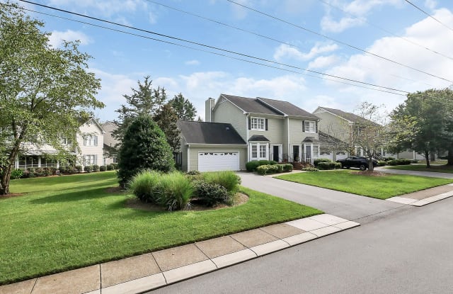 1298 Heritage Landing Dr - 1298 Heritage Landing Drive, Chattanooga, TN 37405 1298 Heritage Landing Dr - 1298 Heritage Landing Drive, Chattanooga, TN 37405