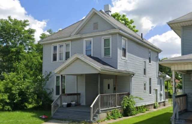 2627 Holton Avenue photos photos