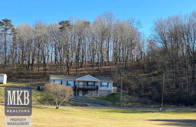 2710 Harborwood Road - 2710 Harborwood Road, Roanoke County, VA 24153