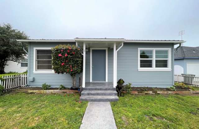 Quaint Ventura Home with Large Yard photos photos