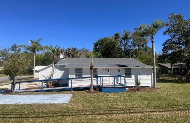 Commercial Building for rent ! - 3100 East Moody Boulevard, Flagler County, FL 32110