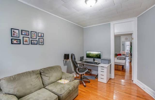 45 CARLTON AVE photos photos