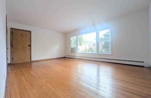 2308 W Birchwood Avenue Gallery 3