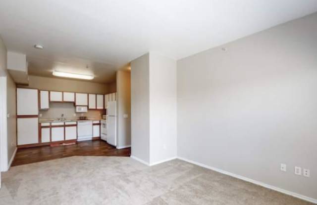 8743 Bowens Crossing Gallery 3