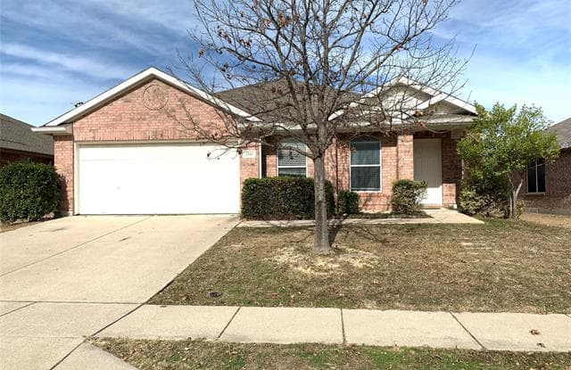 1341 Pheasant Run Trail - 1341 Pheasant Run Trail, Fort Worth, TX 76131