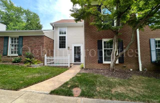 2689 St. Johns Pl-3BR/2.5BA-Townhouse!! - 2689 Saint John's Place, Winston-Salem, NC 27106