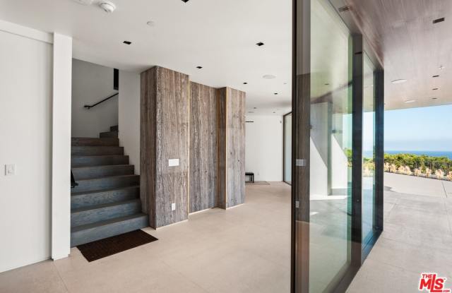 26901 SEA VISTA DRIVE Gallery 3