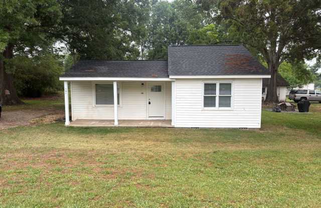 2/1 Ready For Move In! photos photos