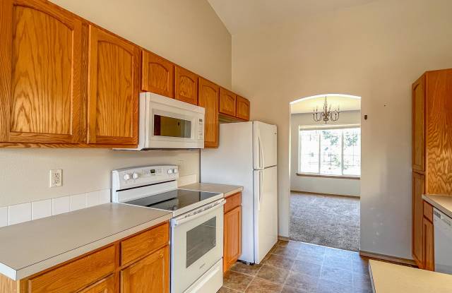 6721 135th Street East Gallery 4