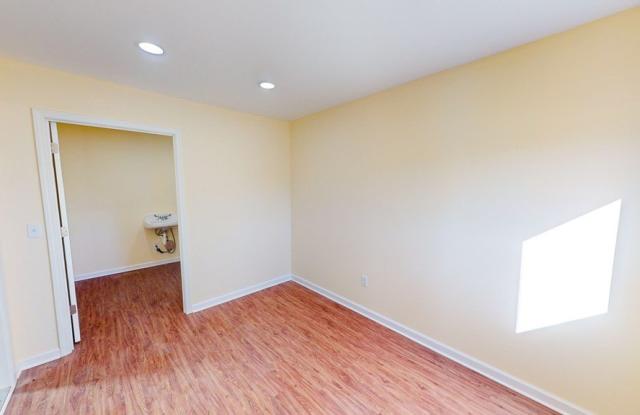 203 Industrial Drive Gallery 2