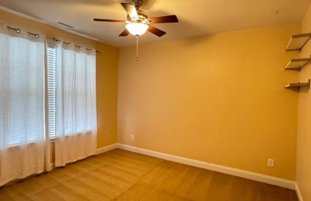 103 Sea Glass Court Gallery 3